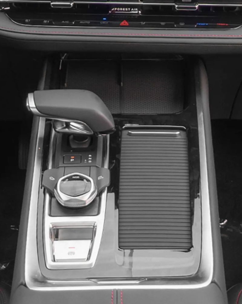 CS55PLUS auxiliary instrument panel decorative panel assembly